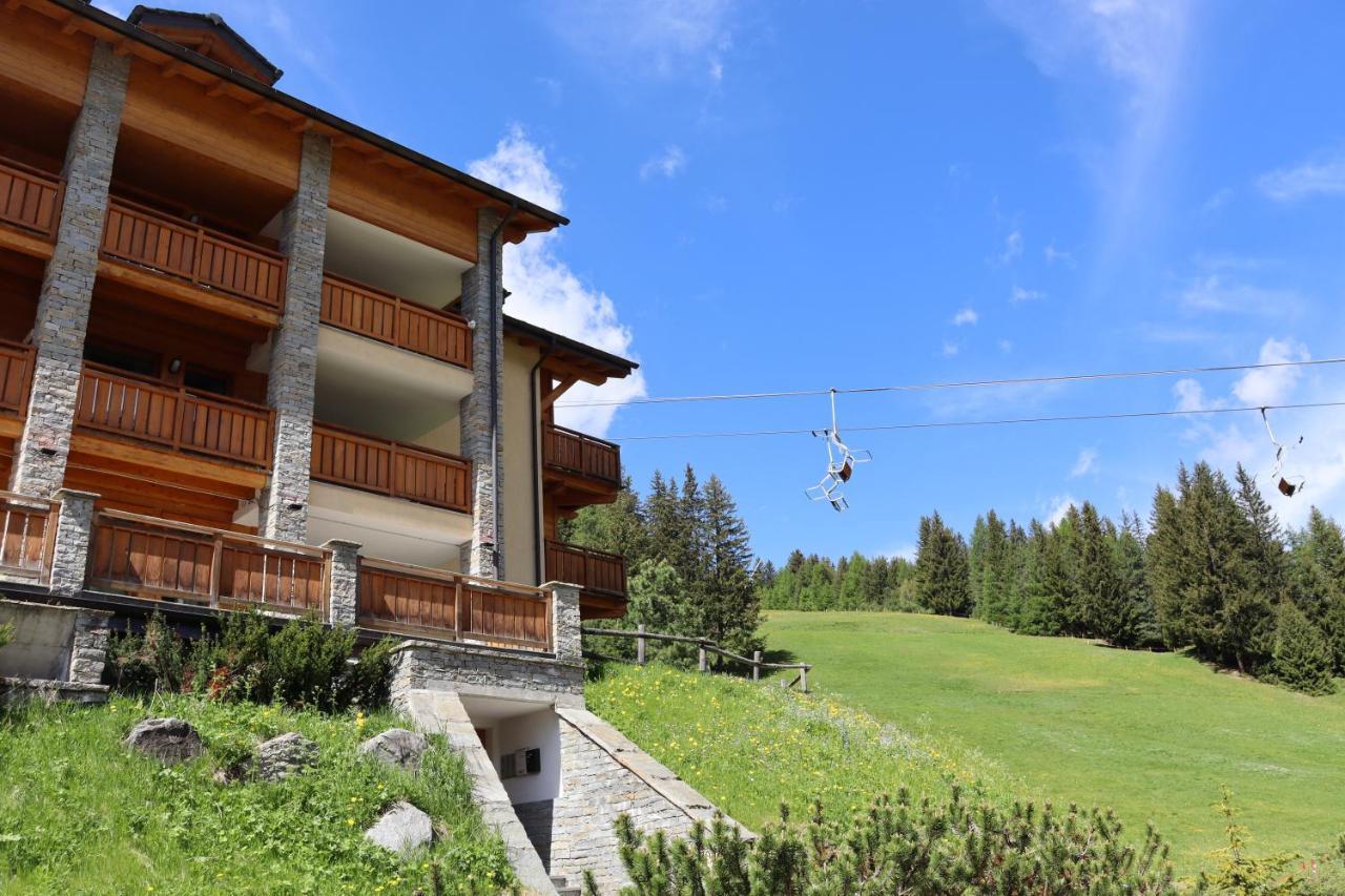 Residence Regina Delle Alpi Санта-Катерина-ди-Вальфурва Экстерьер фото